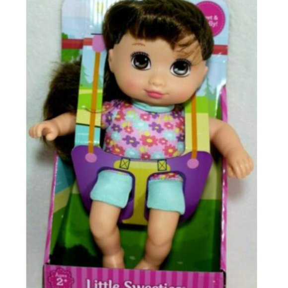 Little Sweeties Soft Body Baby Doll Sweet & Cuddly - Picture 3 of 4